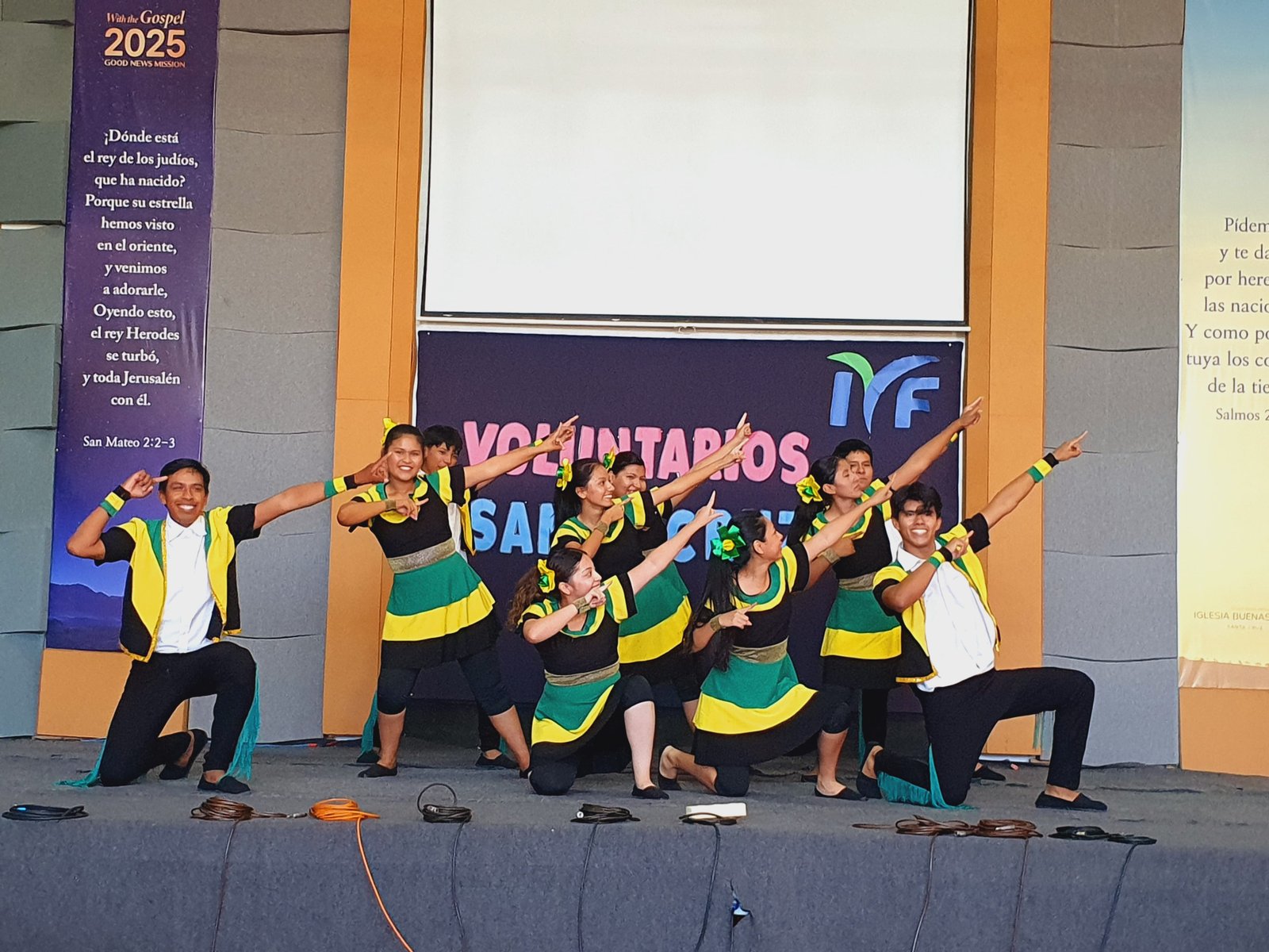 CEREMONIA DE ENTREGA DE CERTIFICADOS A VOLUNTARIOS - Imagen 10